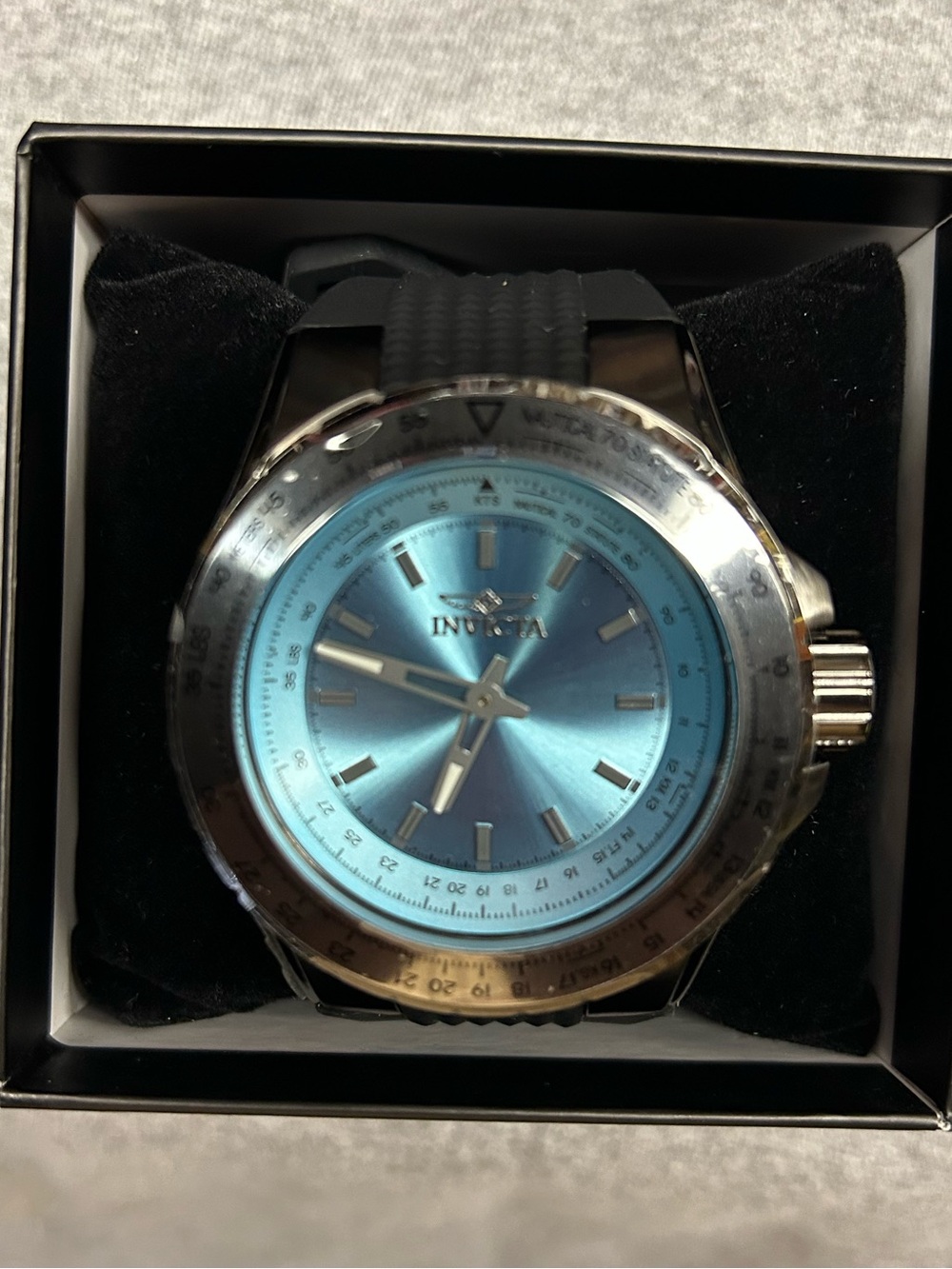 *NEW* Invicta Aviator 50575 Men's Watch 50mm Ice Blue Dial Black Silicone NIB - Picture 2 of 5